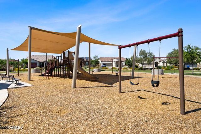 14624 W SOFT WIND Drive, Surprise, AZ 85387