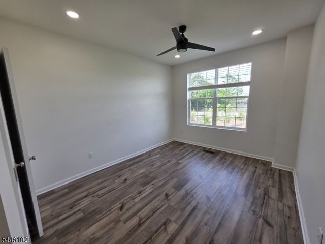 82 Depot Way, Dunellen Boro, NJ 08812