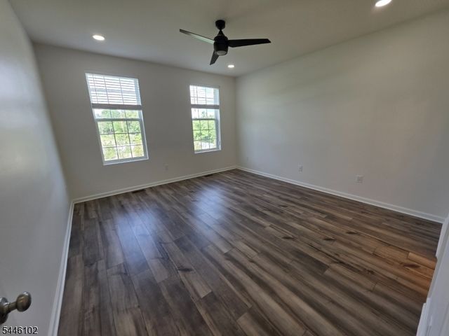82 Depot Way, Dunellen Boro, NJ 08812