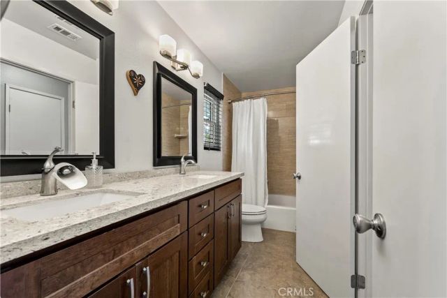 939 W 19th A1, Costa Mesa, CA 92627