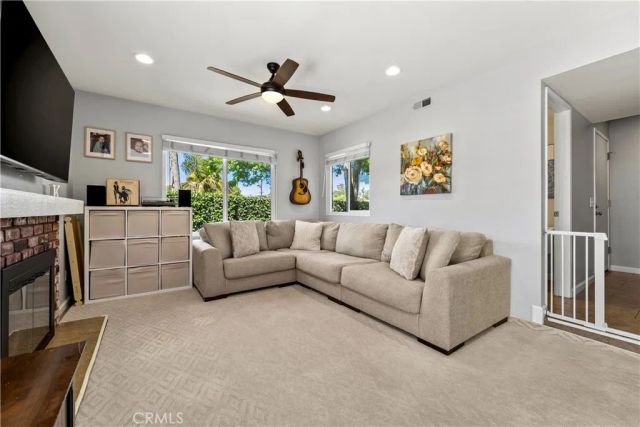 939 W 19th A1, Costa Mesa, CA 92627