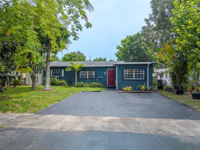 76 NE 170th Street, North Miami Beach, FL 33162