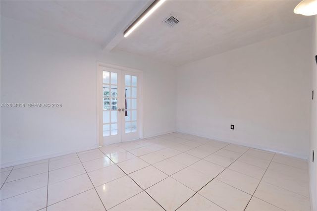 76 NE 170th Street, North Miami Beach, FL 33162