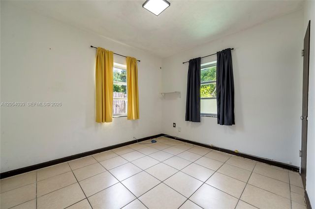 76 NE 170th Street, North Miami Beach, FL 33162