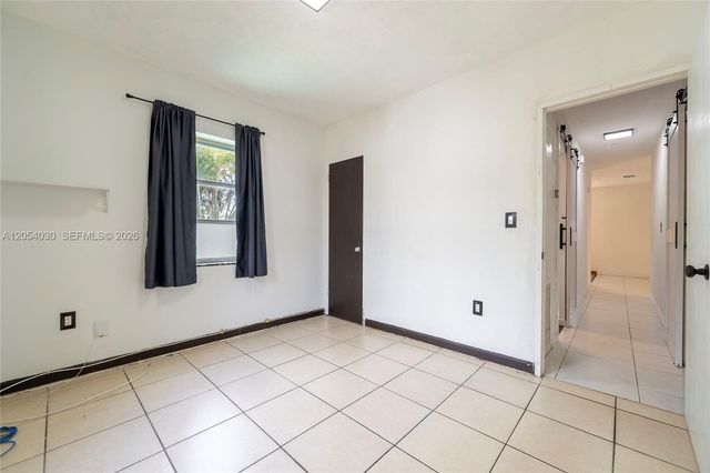 76 NE 170th Street, North Miami Beach, FL 33162