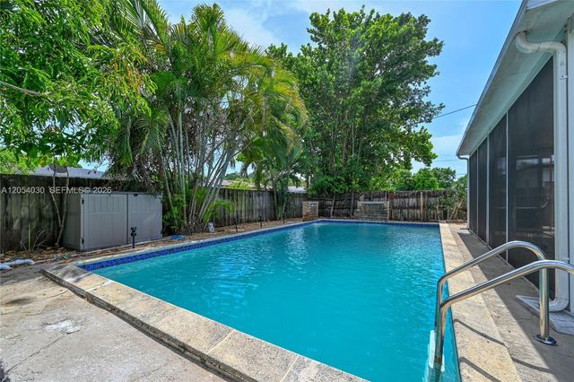 76 NE 170th Street, North Miami Beach, FL 33162