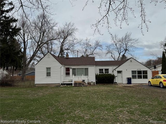 6376 Lanman Drive, Waterford Charter Township, MI 48329