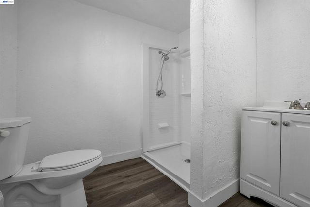 2468 82nd Ave, Oakland, CA 94605