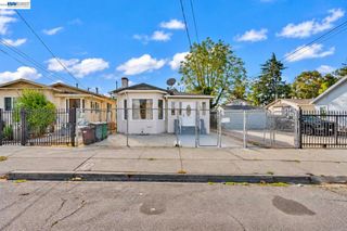 2468 82nd Ave, Oakland, CA 94605