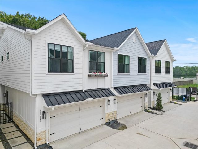 6423 Highland Pine Lane, Houston, TX 77091