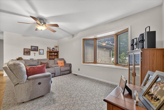 17334 10 Mile Road, Battle Creek, MI 49014