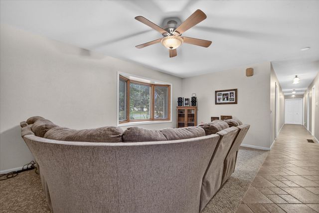 17334 10 Mile Road, Battle Creek, MI 49014