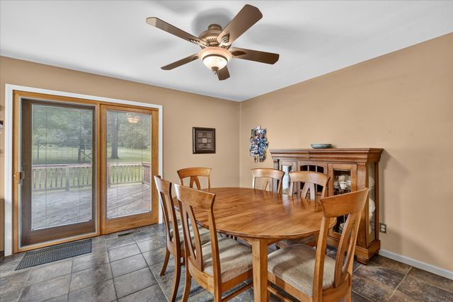 17334 10 Mile Road, Battle Creek, MI 49014