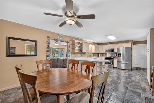 17334 10 Mile Road, Battle Creek, MI 49014