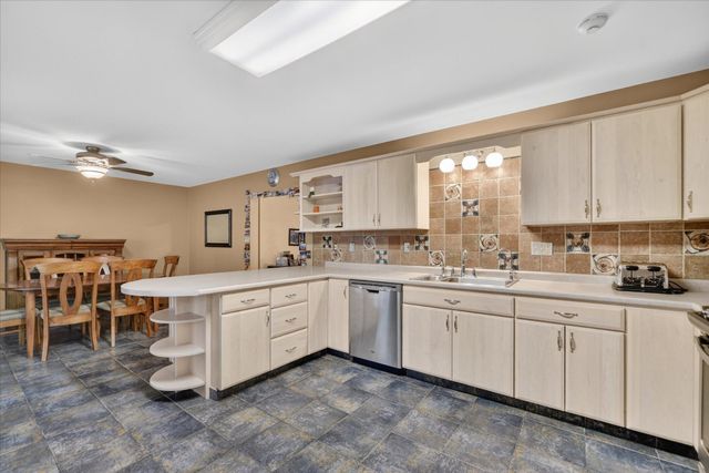 17334 10 Mile Road, Battle Creek, MI 49014