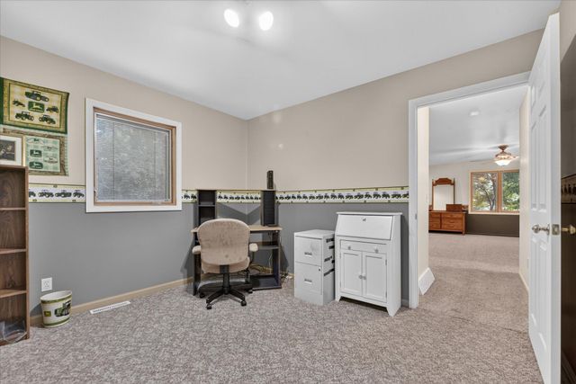 17334 10 Mile Road, Battle Creek, MI 49014