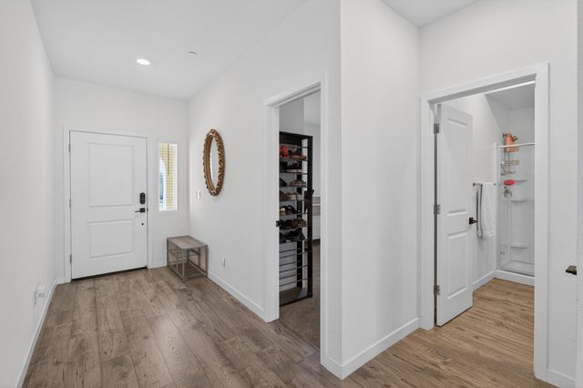 8883 Sebago Way, Elk Grove, CA 95758