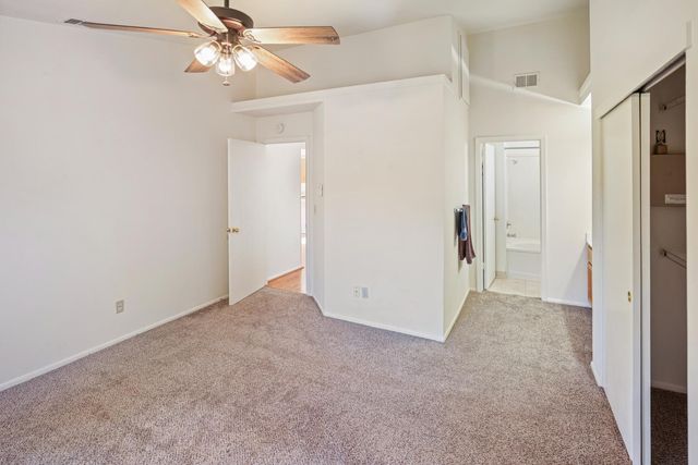 7004 Springmont Dr, Elk Grove, CA 95758