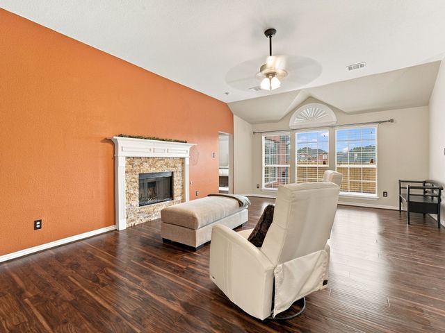 7553 Sweet Meadows Drive, Fort Worth, TX 76123