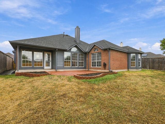 7553 Sweet Meadows Drive, Fort Worth, TX 76123