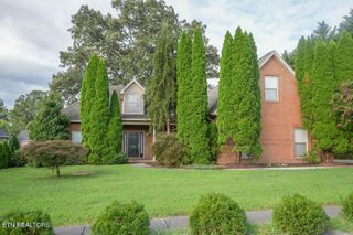 1015 Foxdale Drive, Maryville, TN 37803
