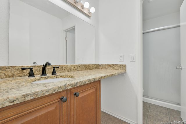 5415 Cerro Vista, San Antonio, TX 78233