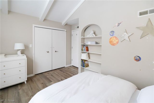 7073 Gates Mills Boulevard, Gates Mills, OH 44040