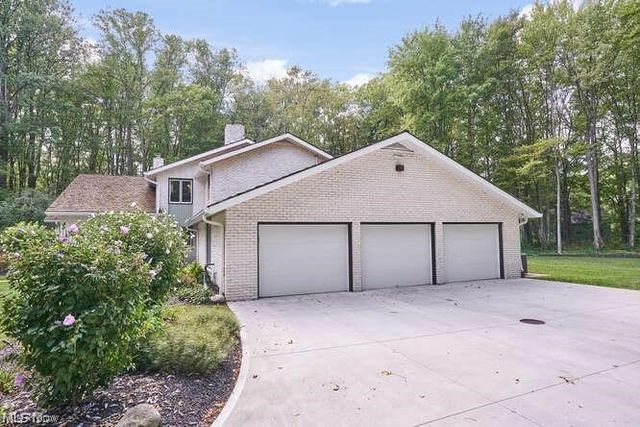 7073 Gates Mills Boulevard, Gates Mills, OH 44040