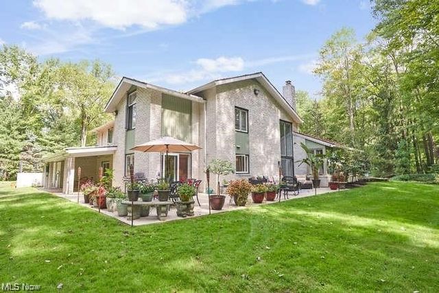 7073 Gates Mills Boulevard, Gates Mills, OH 44040