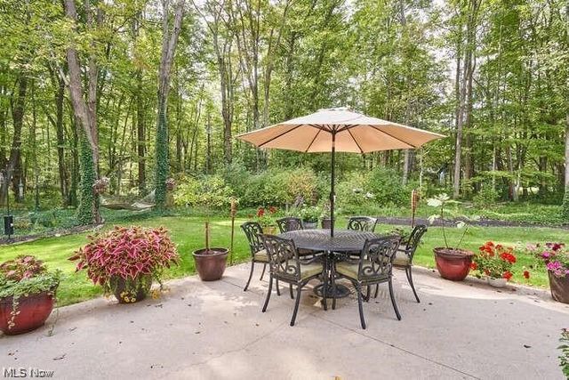 7073 Gates Mills Boulevard, Gates Mills, OH 44040