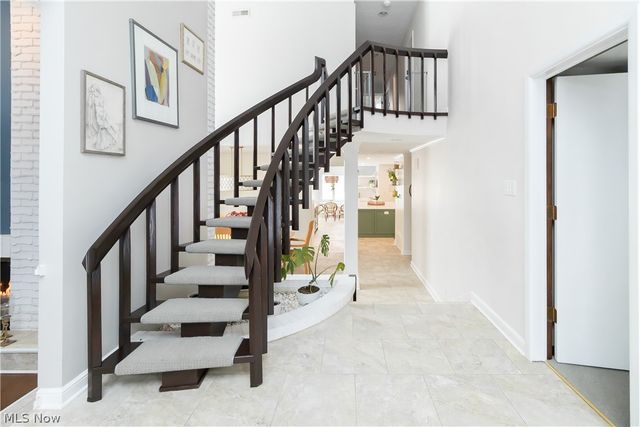 7073 Gates Mills Boulevard, Gates Mills, OH 44040