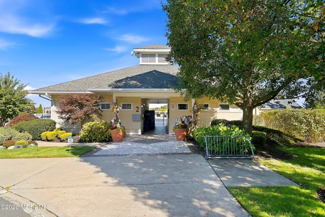 63 Winged Foot Drive, Manalapan, NJ 07726