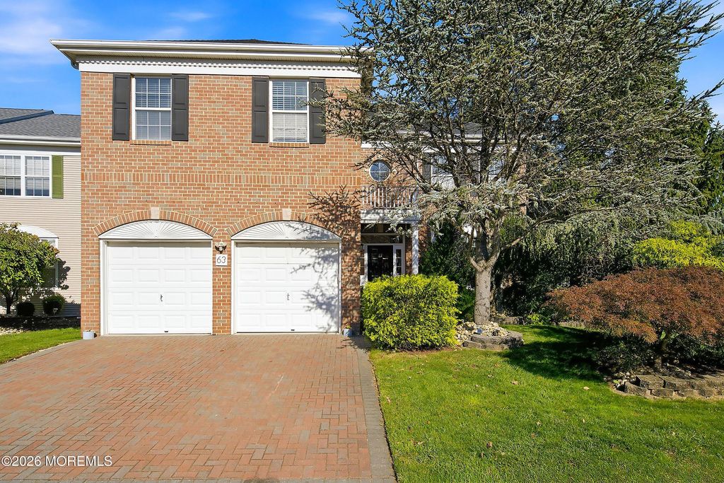 63 Winged Foot Drive, Manalapan, NJ 07726