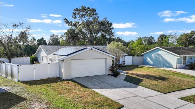 512 RED MANGROVE LANE, Apollo Beach, FL 33572