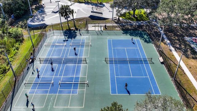 512 RED MANGROVE LANE, Apollo Beach, FL 33572