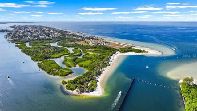 512 RED MANGROVE LANE, Apollo Beach, FL 33572