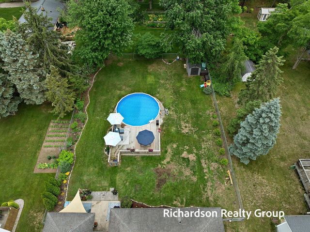 15089 178th Avenue, Grand Haven, MI 49417