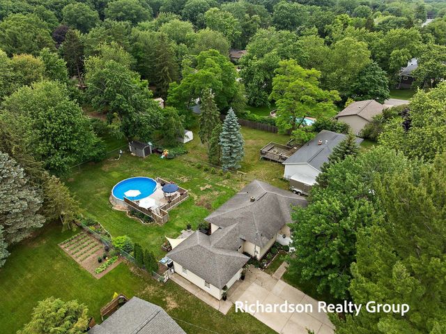 15089 178th Avenue, Grand Haven, MI 49417