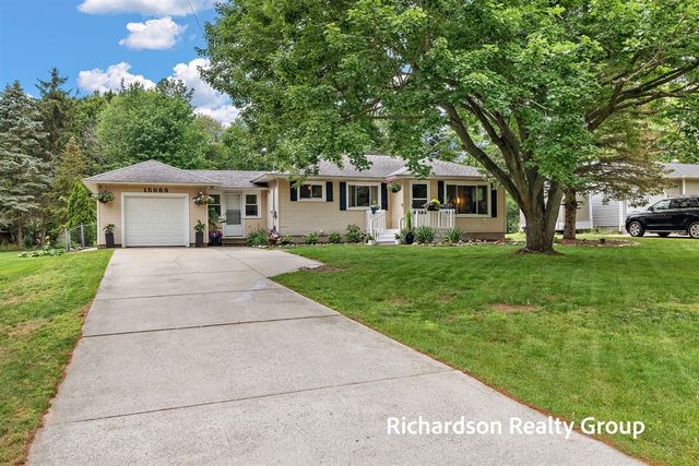 15089 178th Avenue, Grand Haven, MI 49417