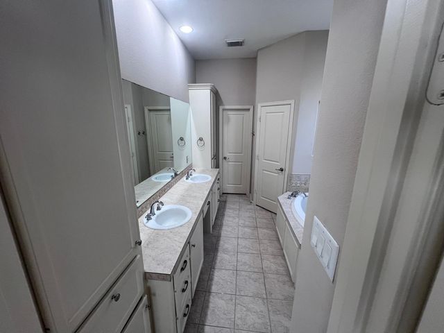 592 Bomar Street, Houston, TX 77006