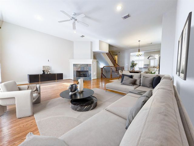 592 Bomar Street, Houston, TX 77006