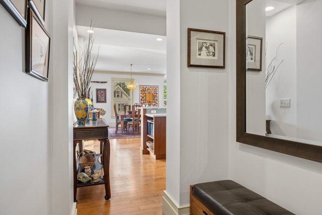 51 Islington St Unit 201, Portsmouth, NH 03801
