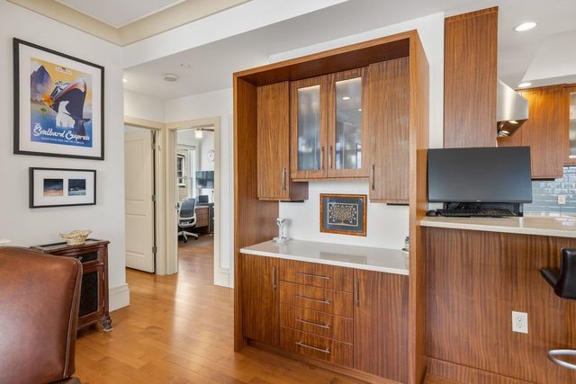 51 Islington St Unit 201, Portsmouth, NH 03801