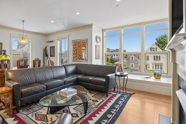 51 Islington St Unit 201, Portsmouth, NH 03801
