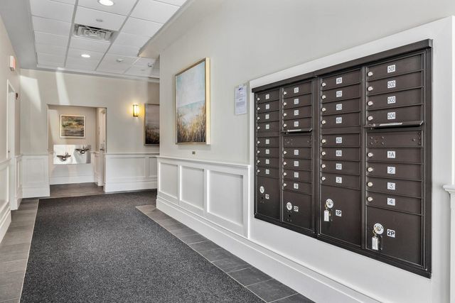 51 Islington St Unit 201, Portsmouth, NH 03801