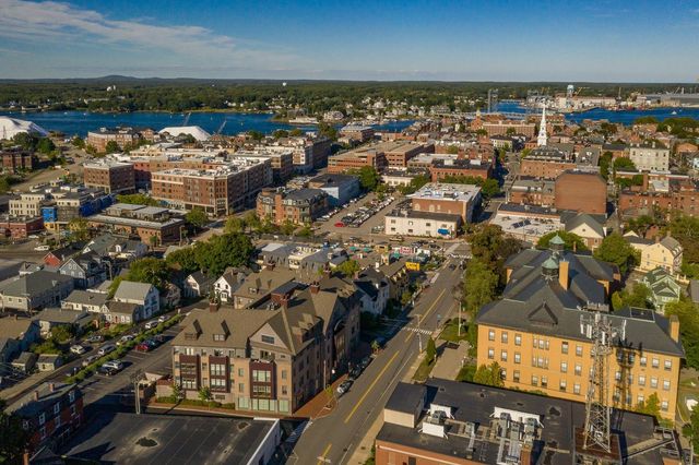 51 Islington St Unit 201, Portsmouth, NH 03801