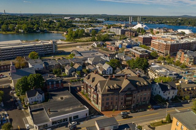 51 Islington St Unit 201, Portsmouth, NH 03801