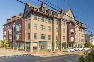 51 Islington St Unit 201, Portsmouth, NH 03801