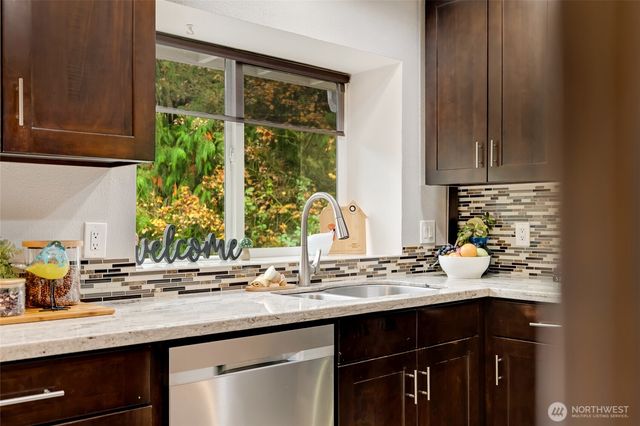 12704 48th Drive NE, Marysville, WA 98271