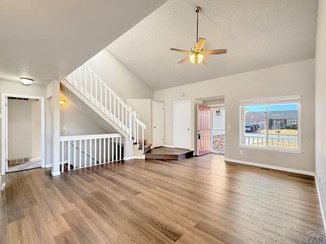 1510 Kingsroyal Blvd, Pueblo, CO 81005